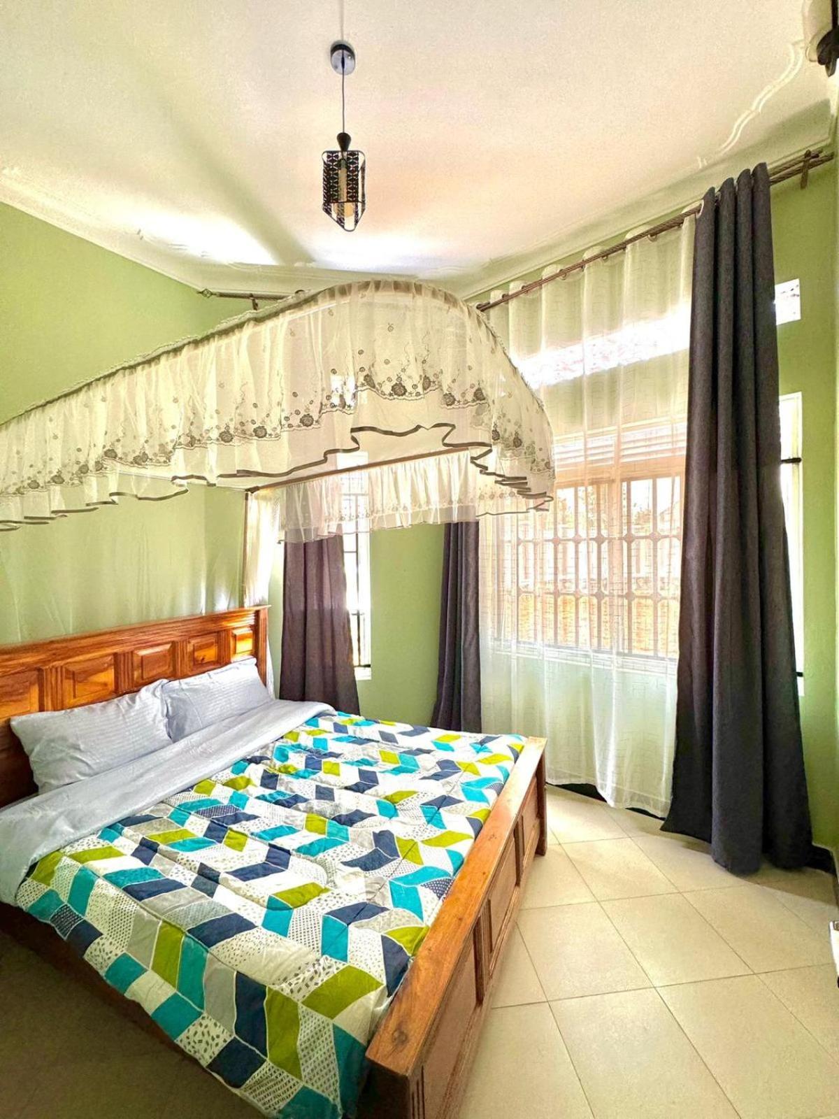 Entula Safari And Accommodation Mbarara Екстер'єр фото